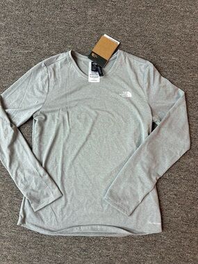 The North Face Women's Long Sleeve Tee - Heather Gray